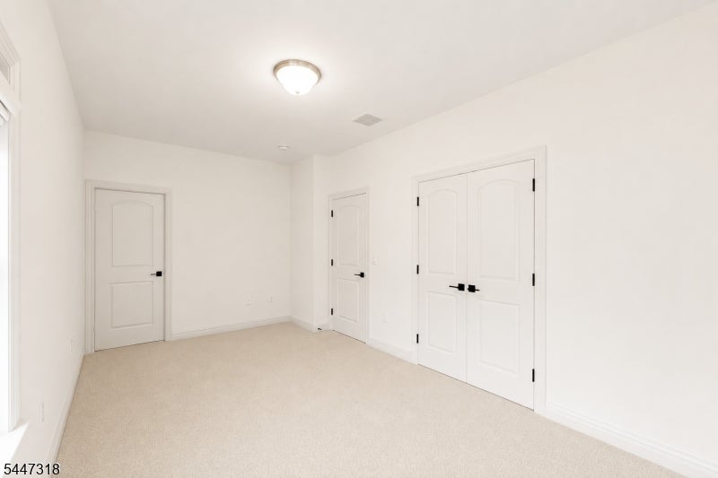 30 Whitney Farm Pl