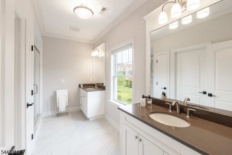 30 Whitney Farm Pl