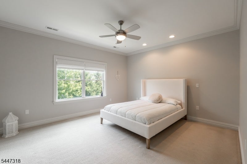 30 Whitney Farm Pl