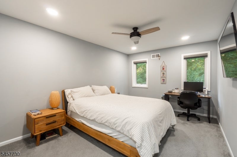 34 Loantaka Way Unit H H