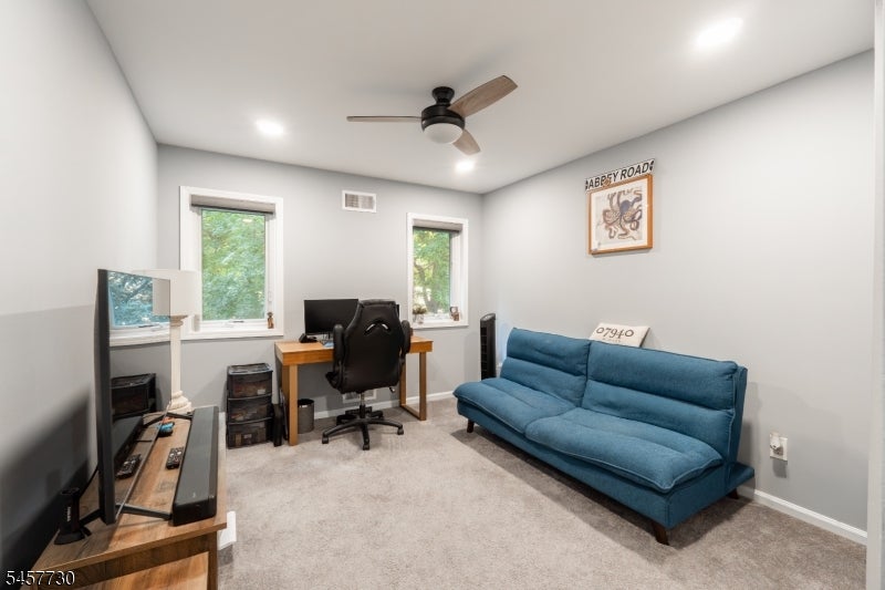34 Loantaka Way Unit H H
