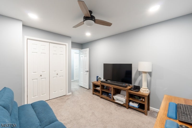 34 Loantaka Way Unit H H