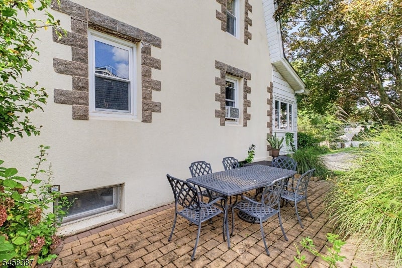 137 Mckinley Ave