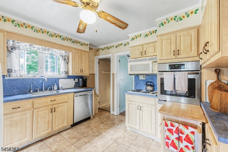 137 Mckinley Ave