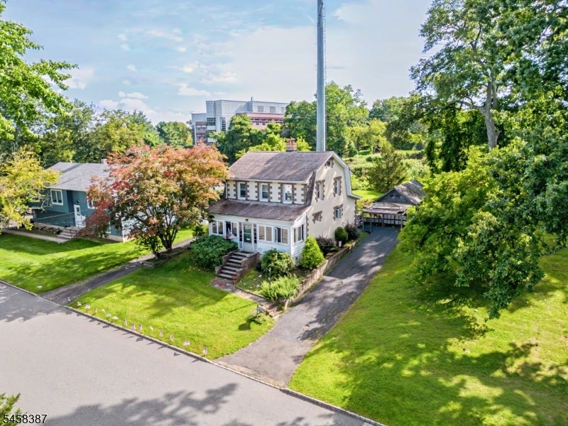 137 Mckinley Ave