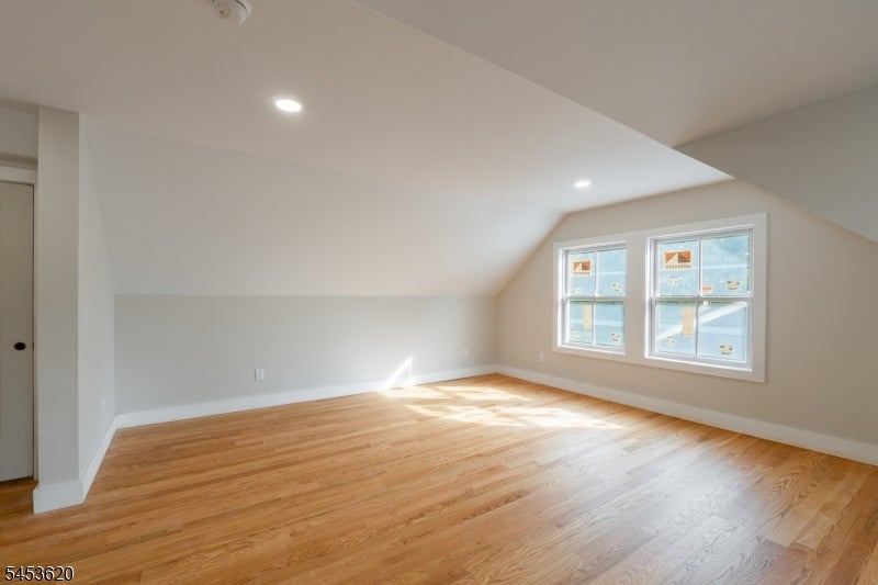 30 E Main St