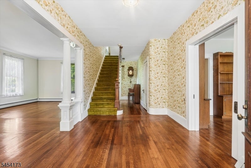 9 Linwood Ave
