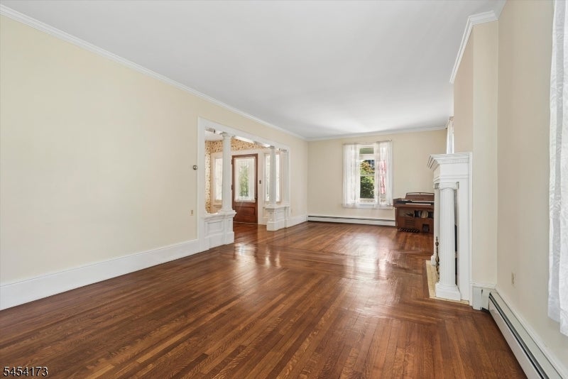 9 Linwood Ave