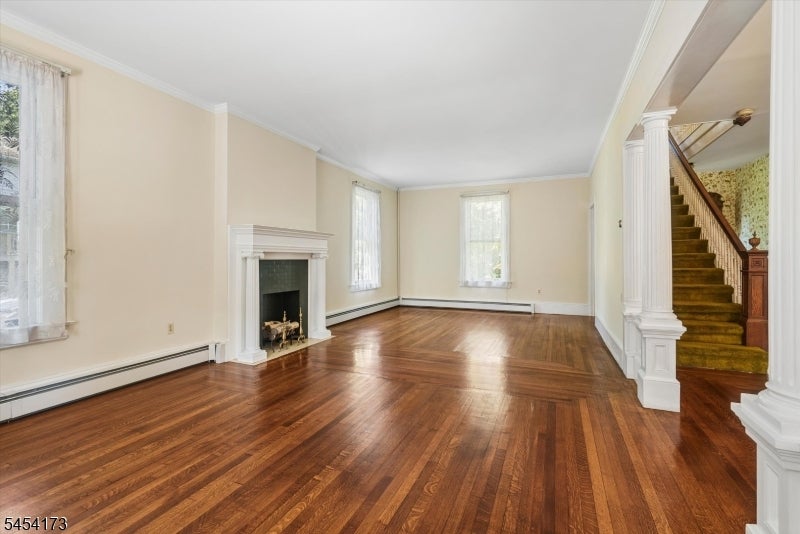 9 Linwood Ave