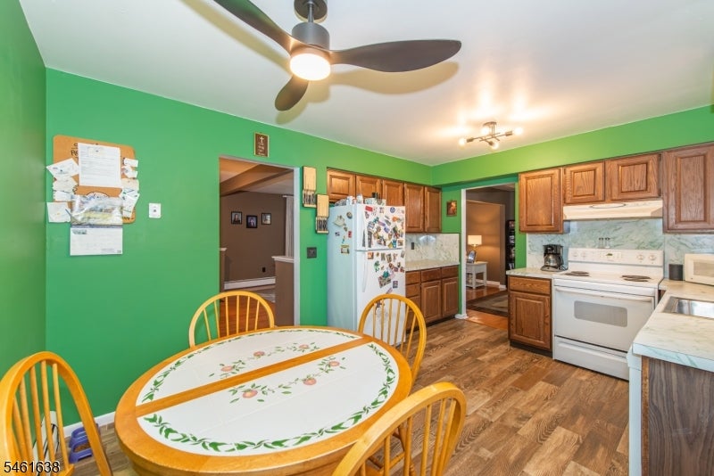 29 Thistle Ave