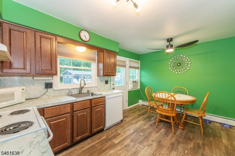 29 Thistle Ave