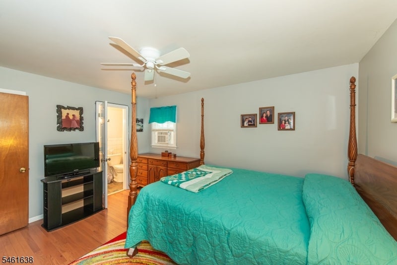 29 Thistle Ave