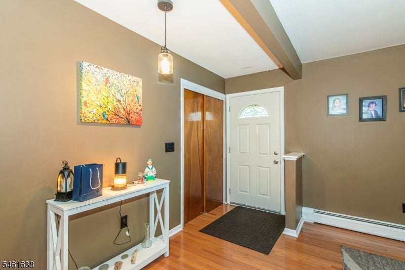 29 Thistle Ave