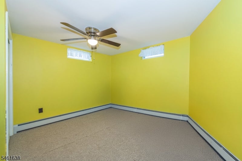 29 Thistle Ave