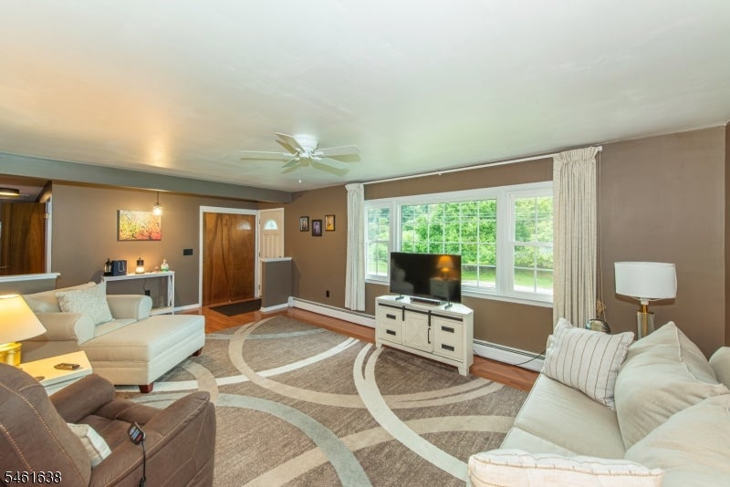 29 Thistle Ave