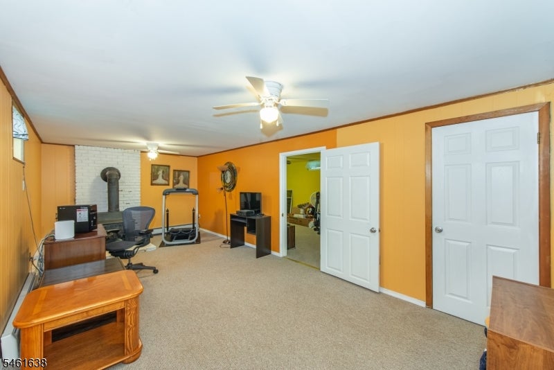 29 Thistle Ave