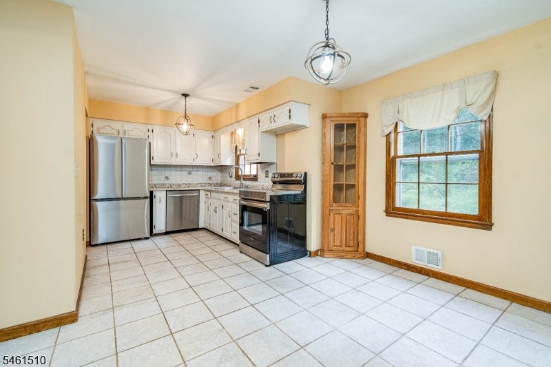 199 Casterline Rd