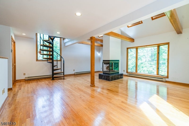199 Casterline Rd