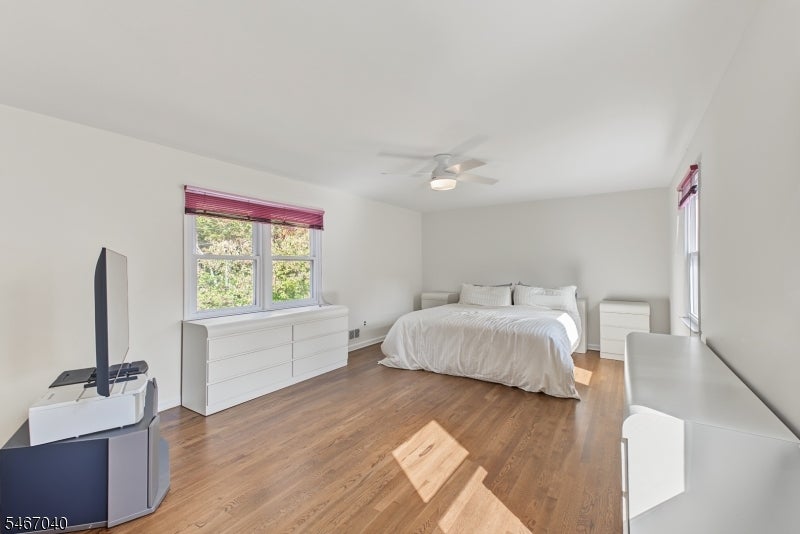 109 Meadowbrook Rd