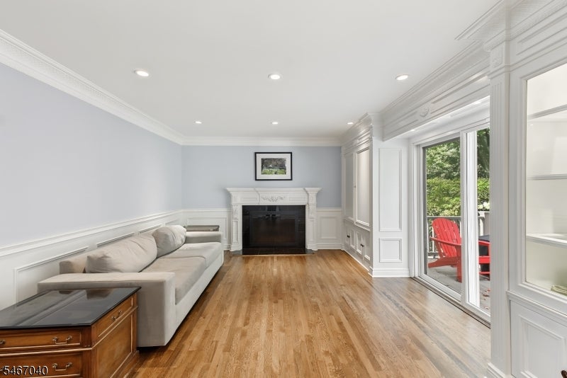 109 Meadowbrook Rd