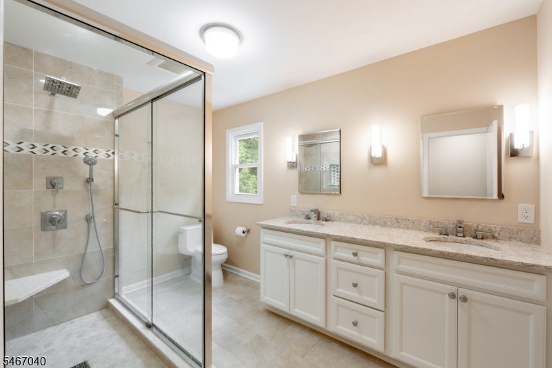 109 Meadowbrook Rd