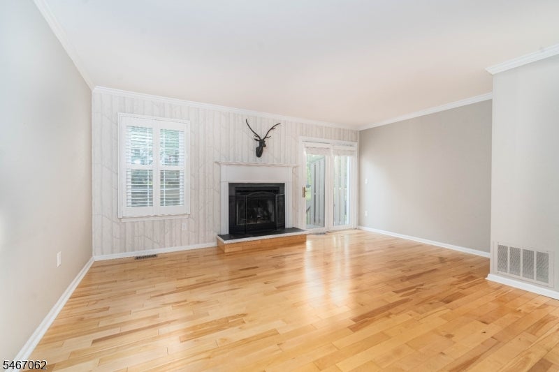 203 Salem Ct
