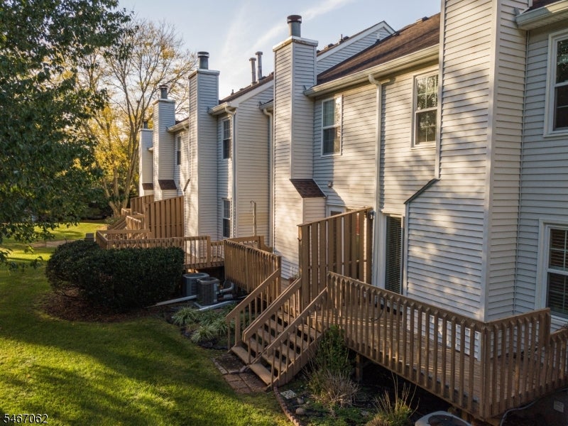 203 Salem Ct