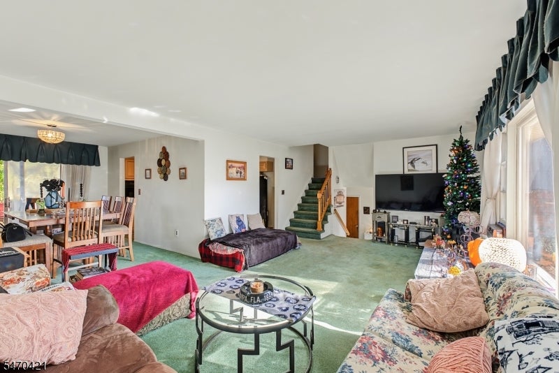 9 Morningside Dr