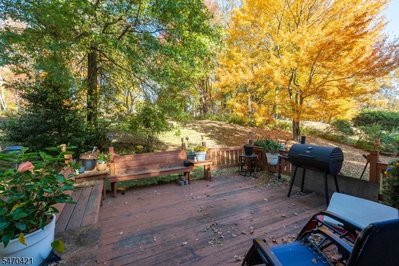 9 Morningside Dr
