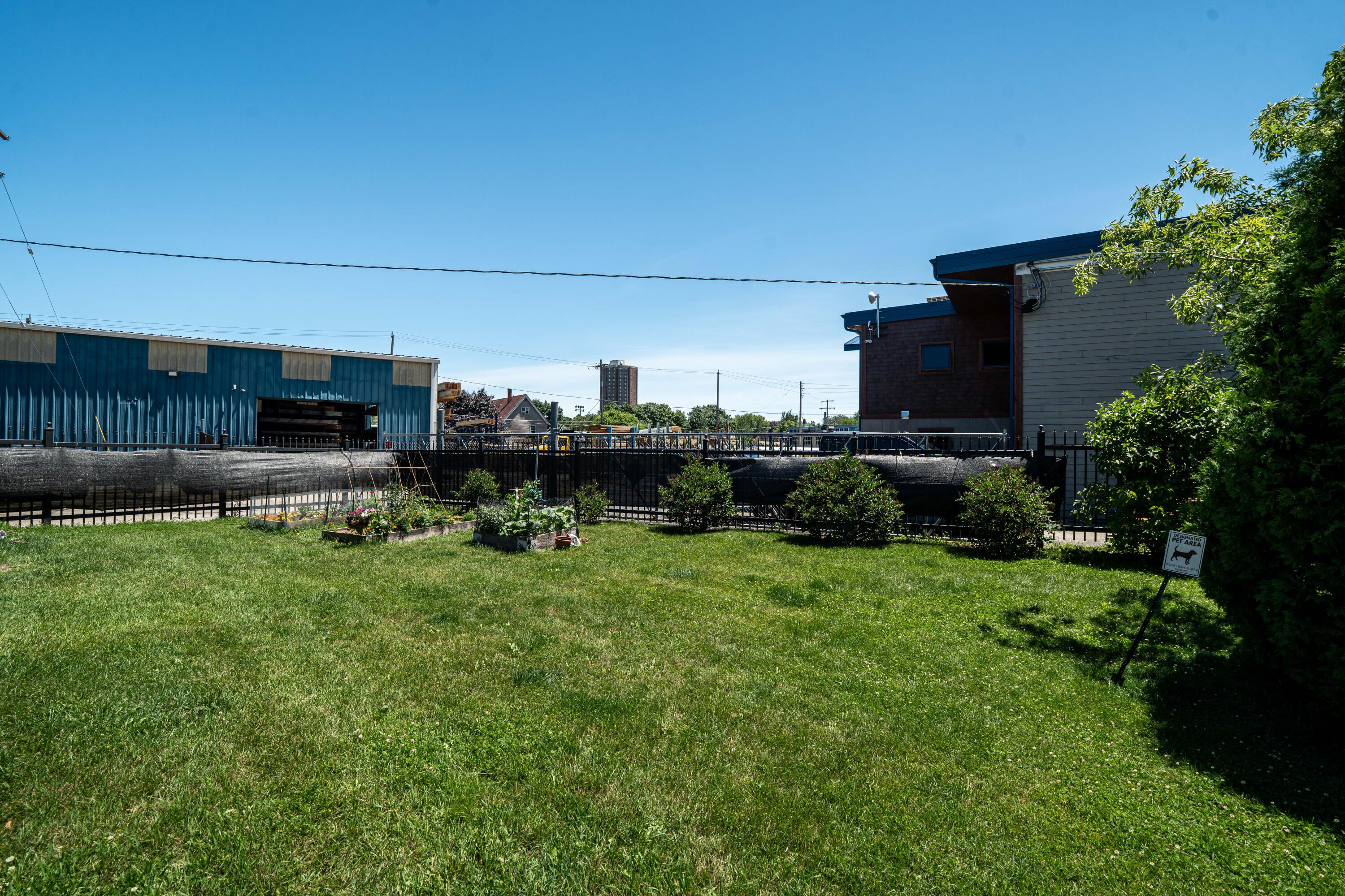 3059 N Weil St Unit: 124