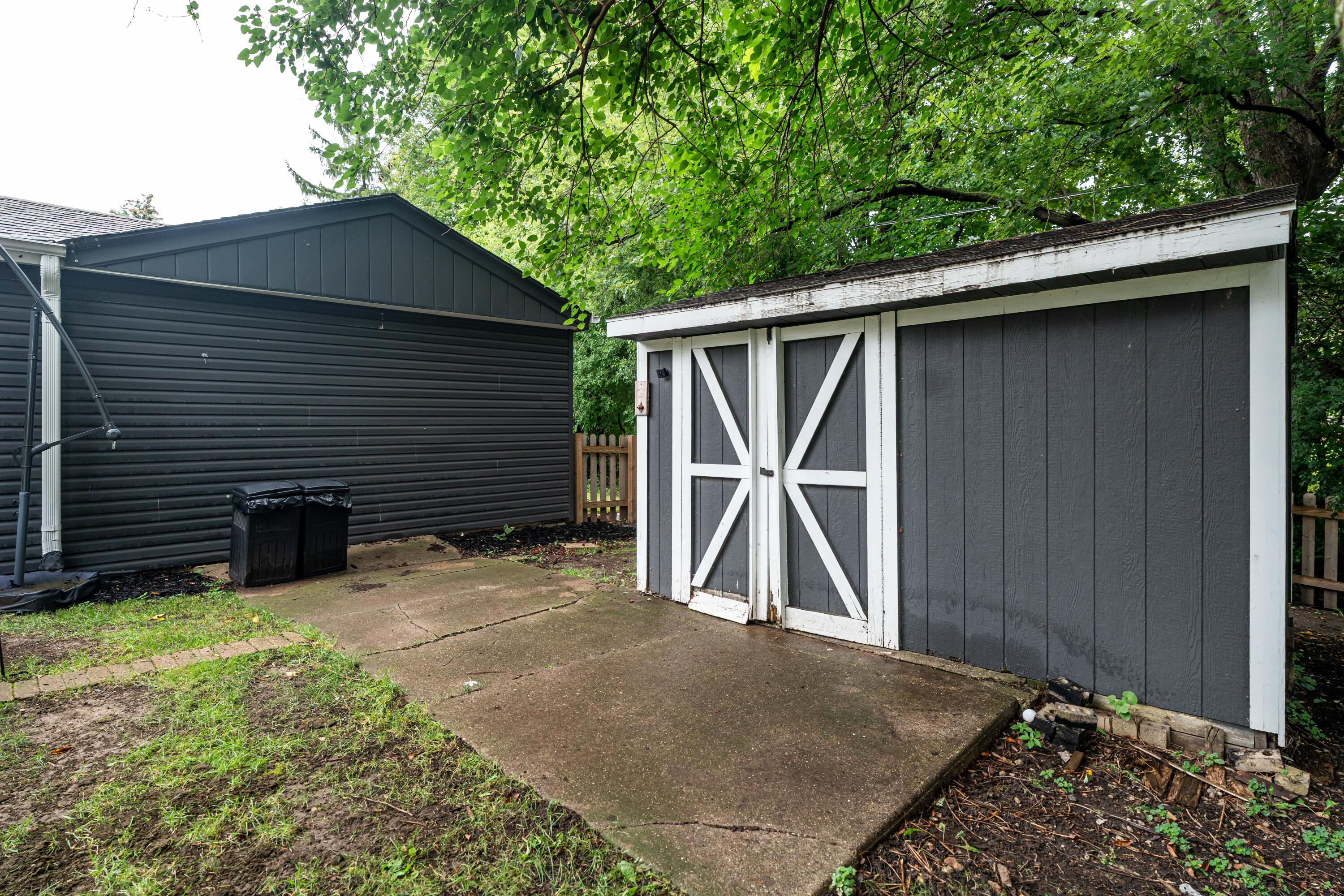 15565 Carpenter Rd