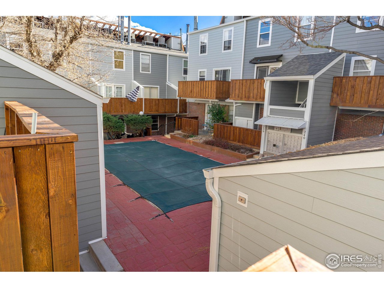 1111 Maxwell Ave 218