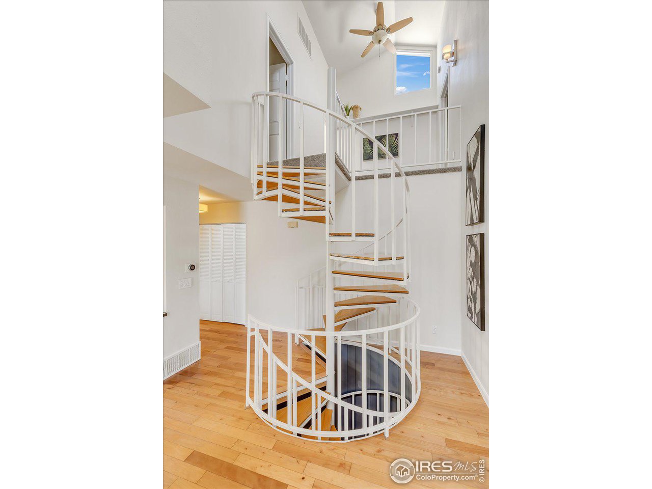 1531 Bradley Dr