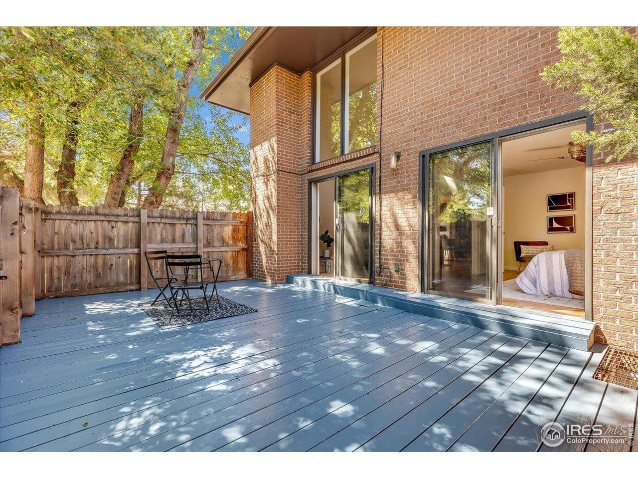 1531 Bradley Dr
