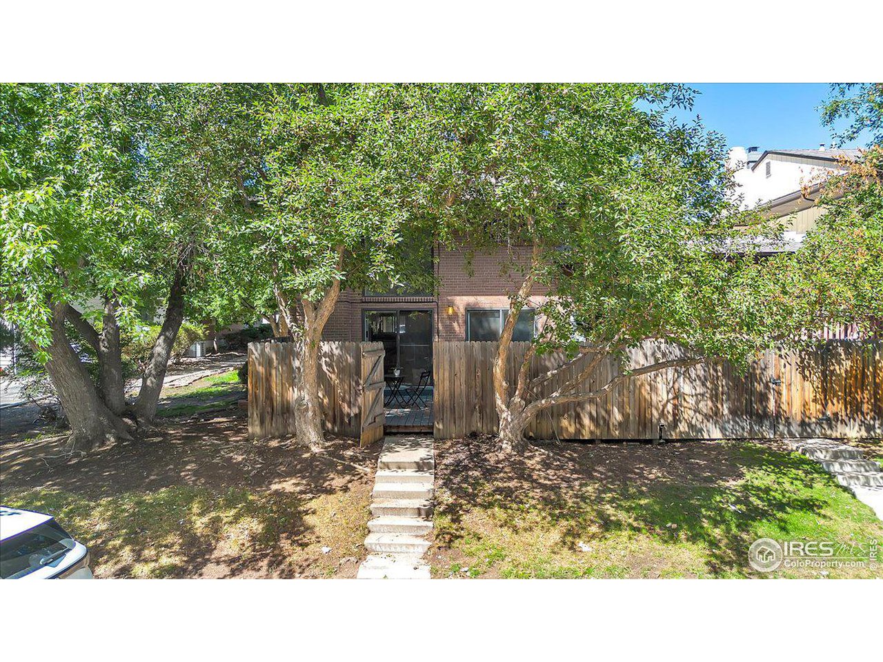 1531 Bradley Dr