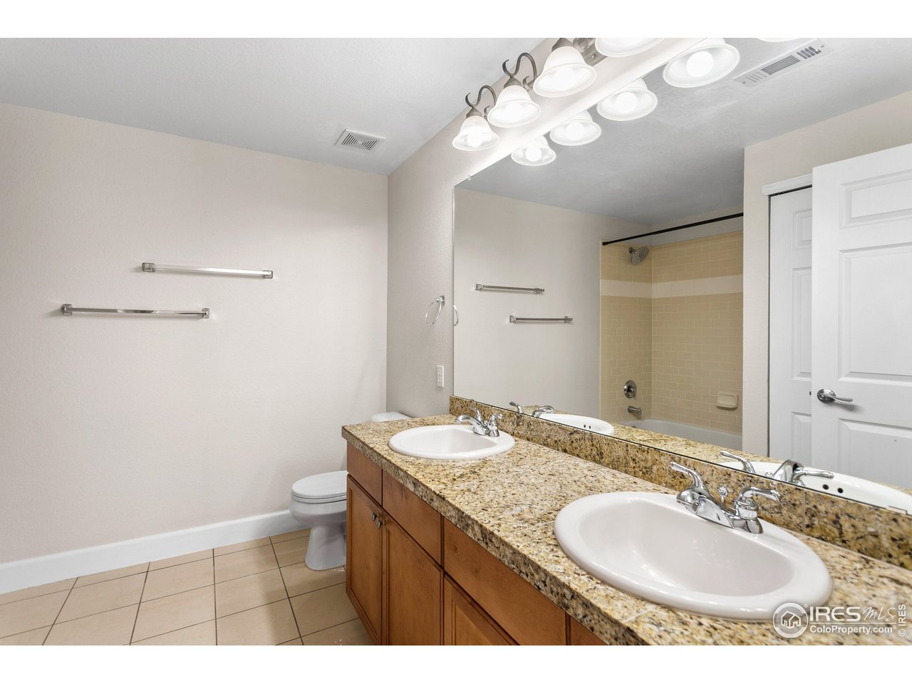 4500 Baseline Rd 3-3302