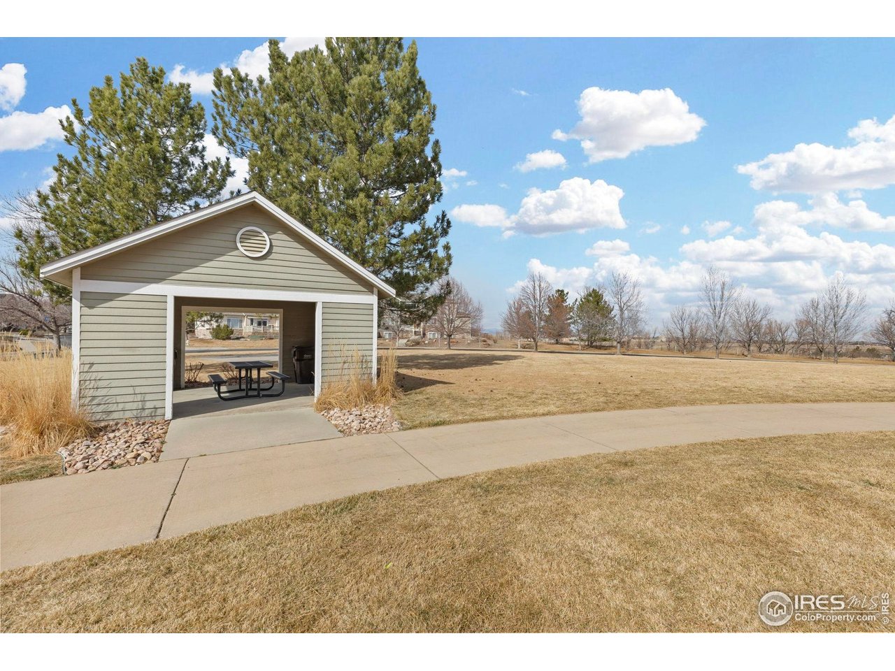 5646 Rim Rock Ct