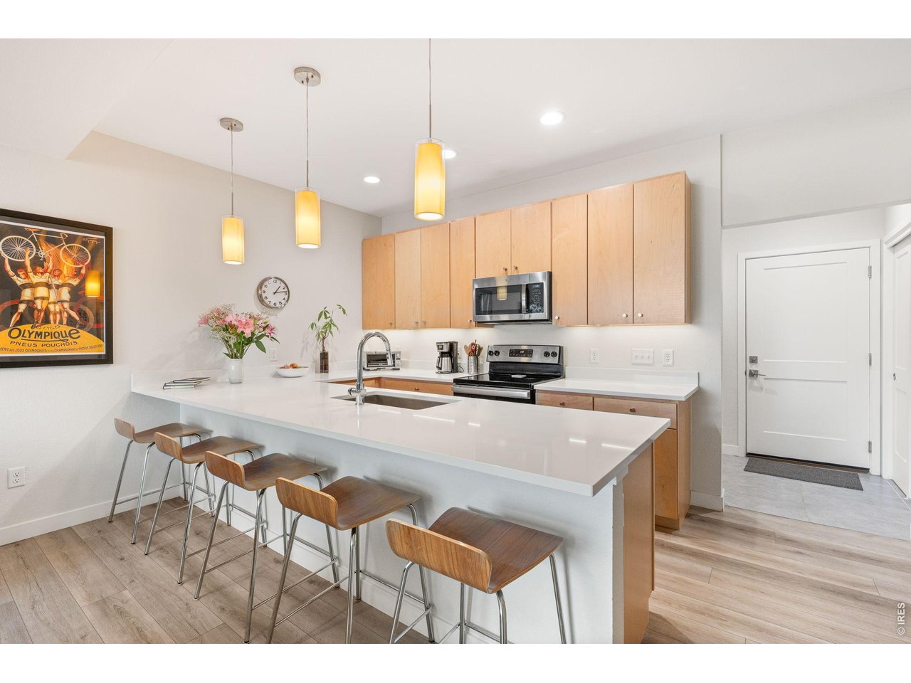 400 W Baseline Rd B