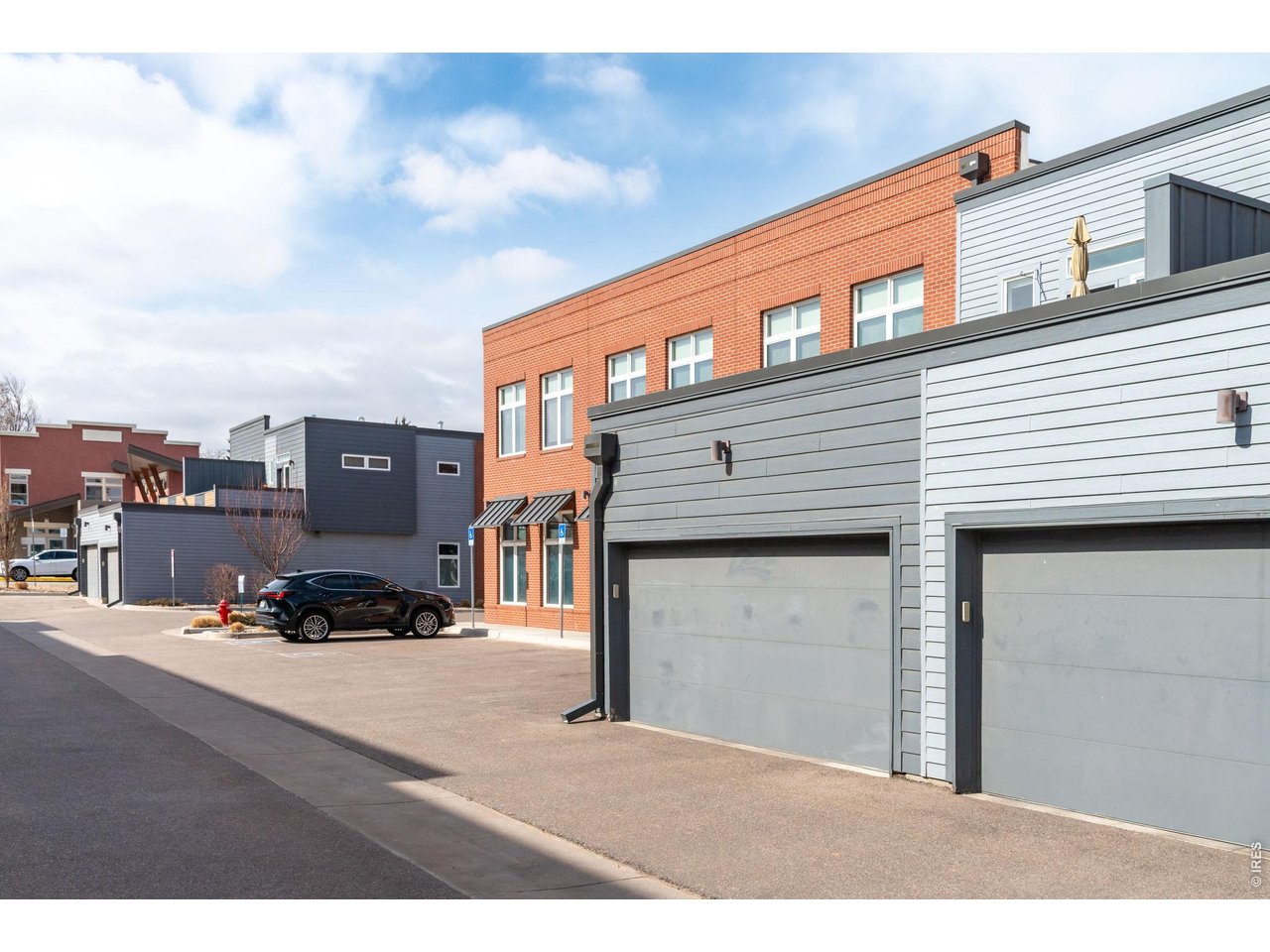 400 W Baseline Rd B