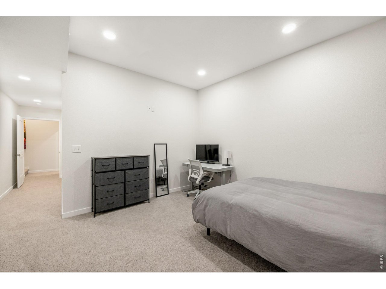 400 W Baseline Rd B