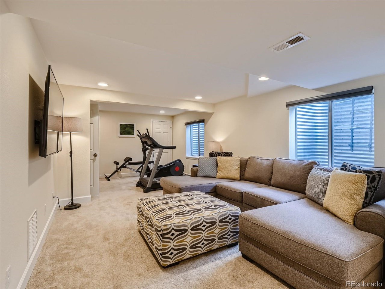 2208 Tucson Way