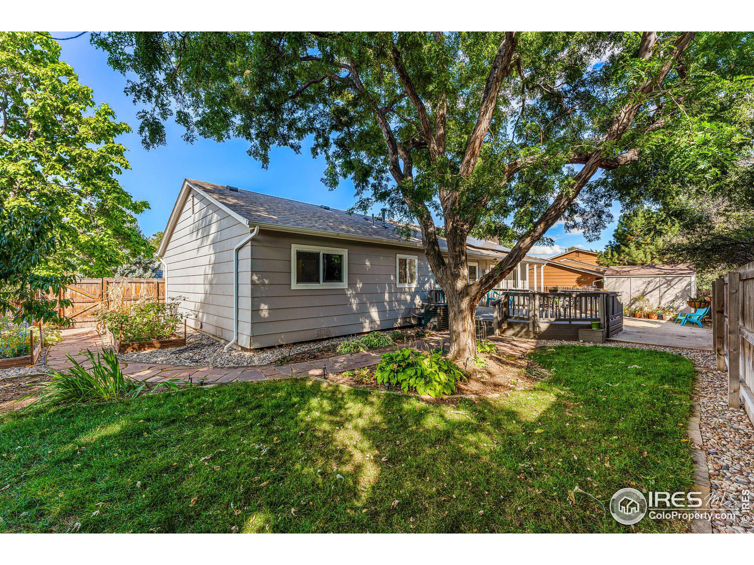 300 Lucerne Dr