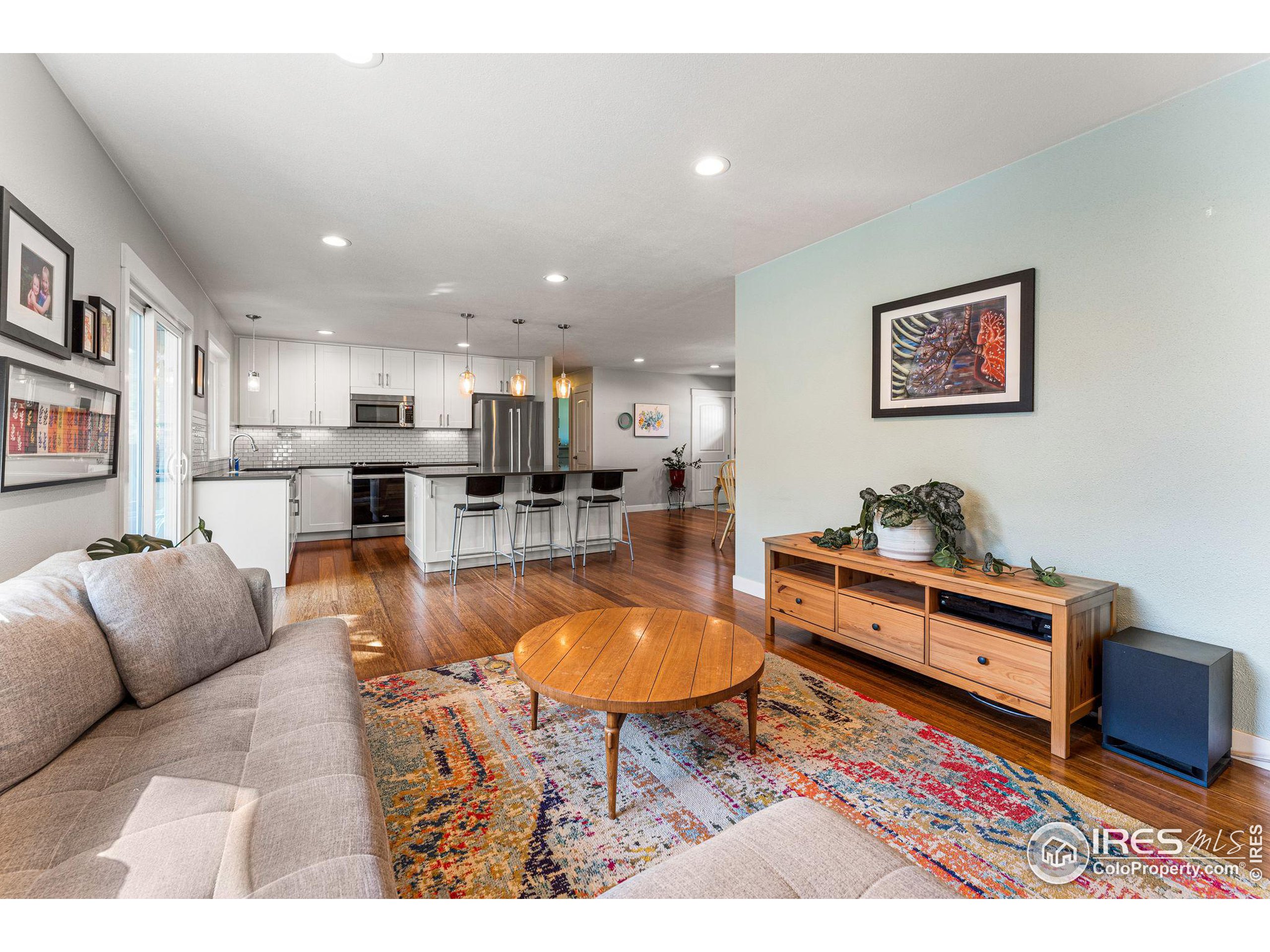 300 Lucerne Dr