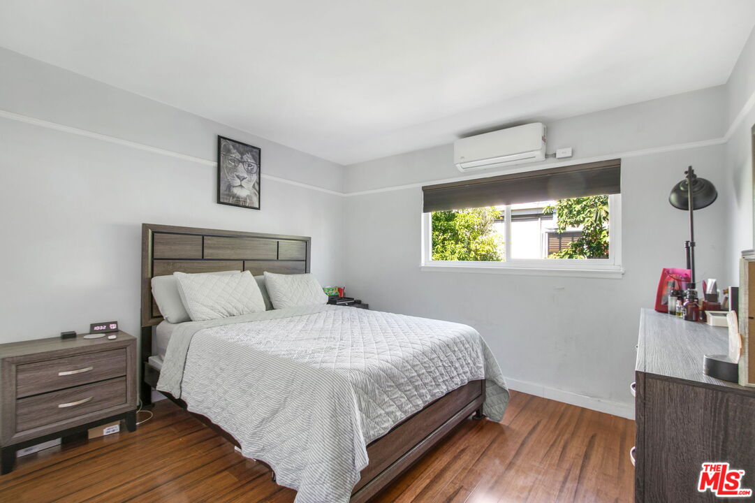 7129 Coldwater Canyon Ave Unit: 10