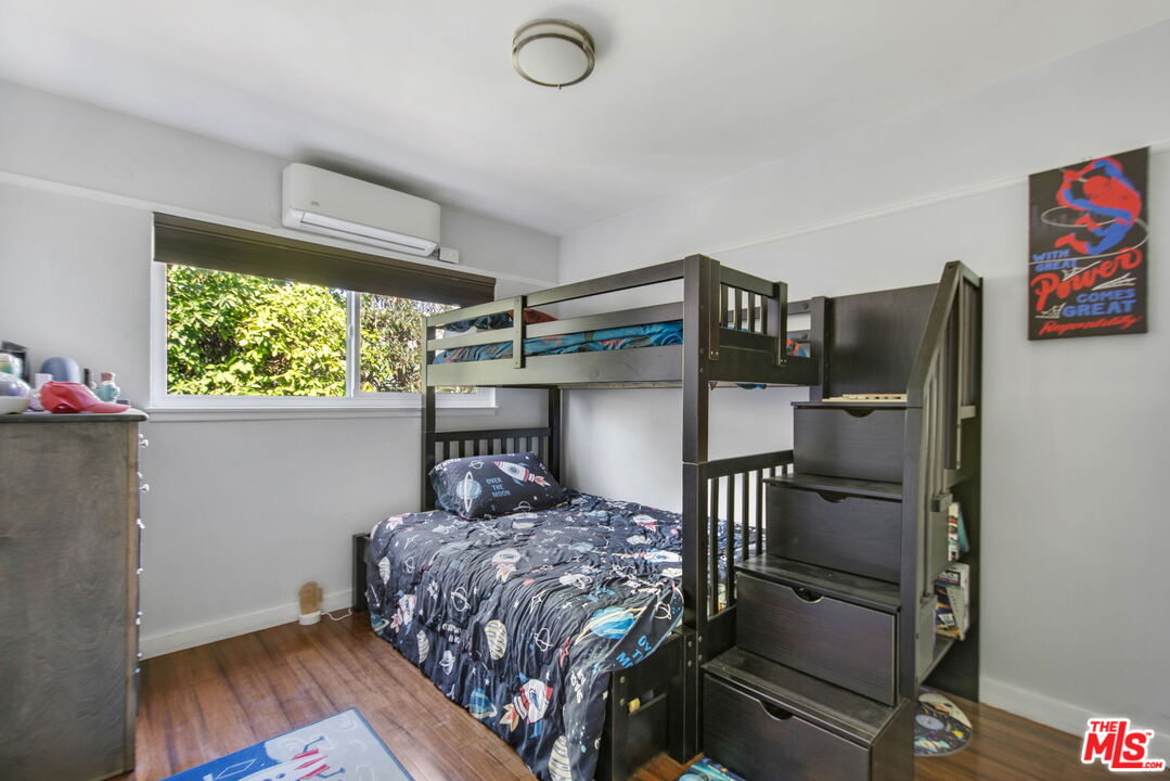 7129 Coldwater Canyon Ave Unit: 10