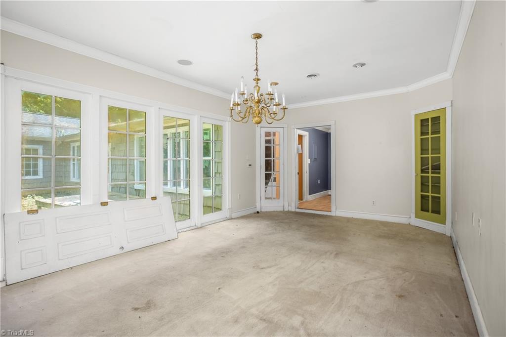 6025 Santa Maria Drive