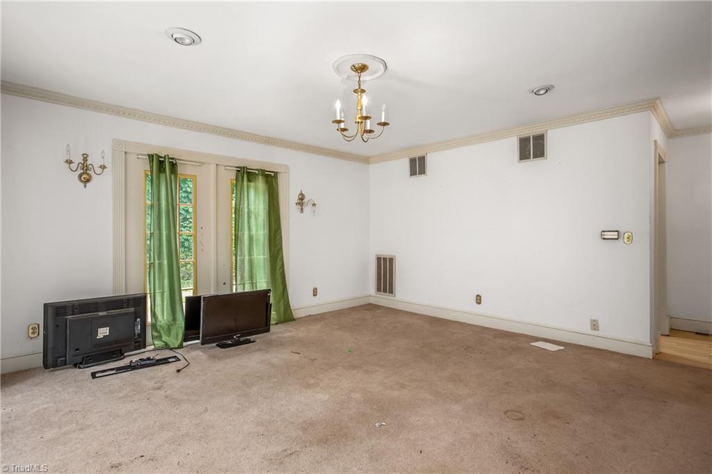 6025 Santa Maria Drive