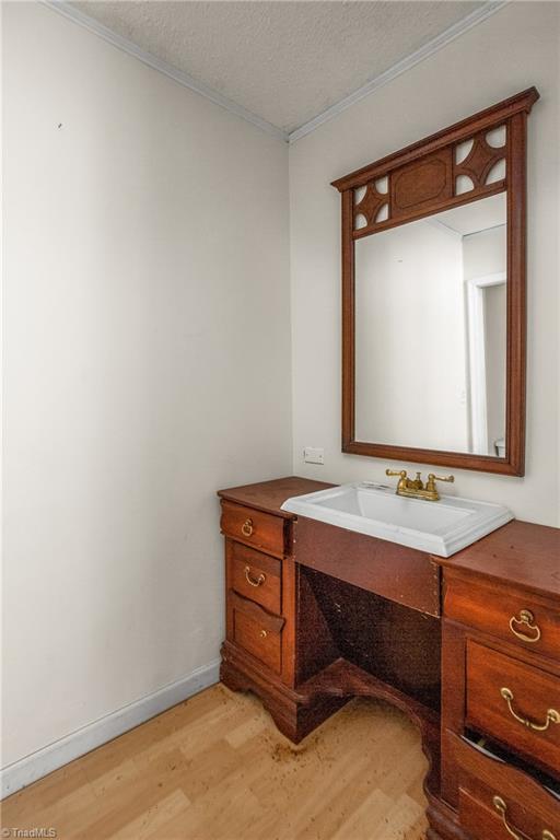 6025 Santa Maria Drive