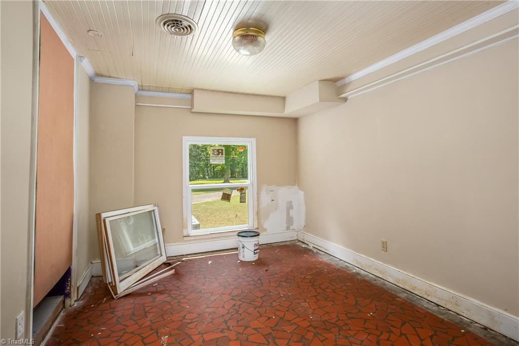 6025 Santa Maria Drive