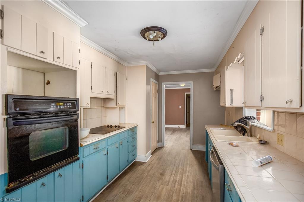 6025 Santa Maria Drive